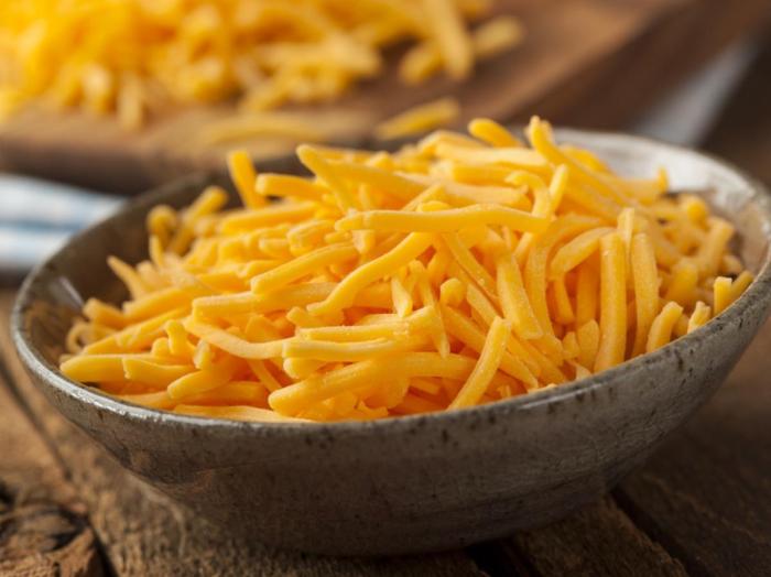 Grated cheddar cheese nutrition