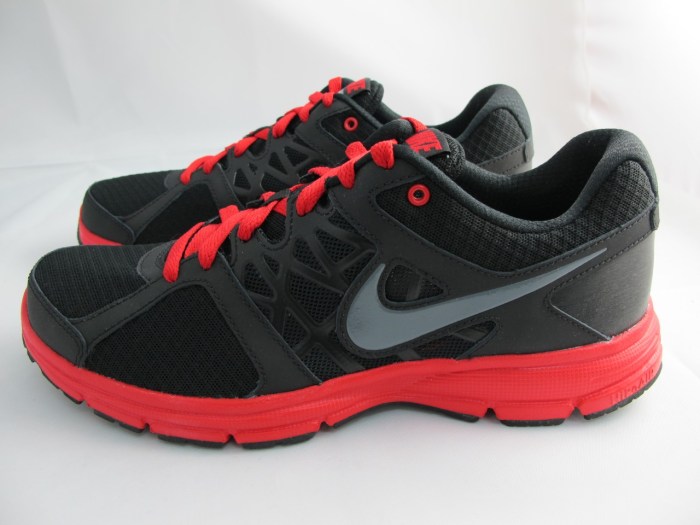 Relentless nike air men blk grey university cool red