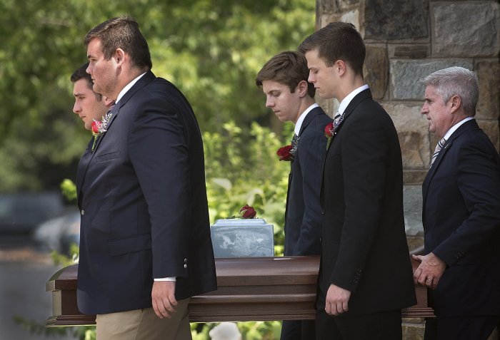 Funeral fashion mens